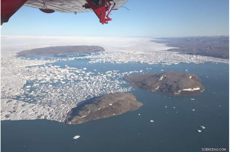 Greenland Ice Sheet Ice Stream Responds to Climate Changes Over 45,000 Years