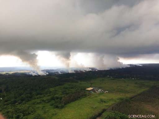 Hawaii Volcano Emits 30,000‑Foot Ash Plume into the Sky – Update