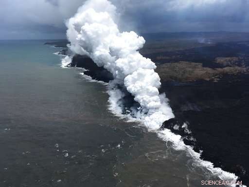 Hawaii Officials Direct Residents to Evacuate Amid Rapid Lava Advance