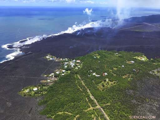 Scientists Reveal No Reliable Forecast for End of Hawaii Volcano Eruption