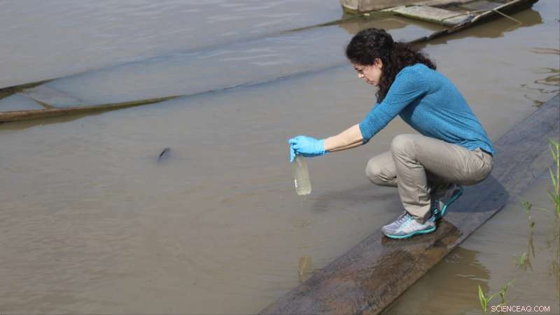 Innovative Device Safeguards Colombian Communities from Contaminated Water