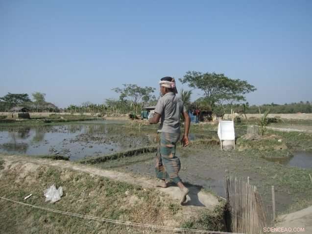 Predicting Population Movements in Response to Climate Change