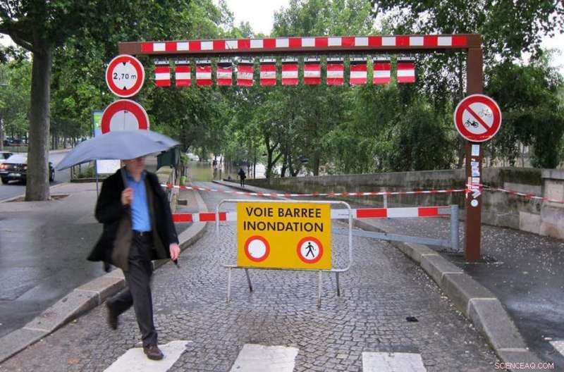Paris Flood Risk: A Persistent Threat