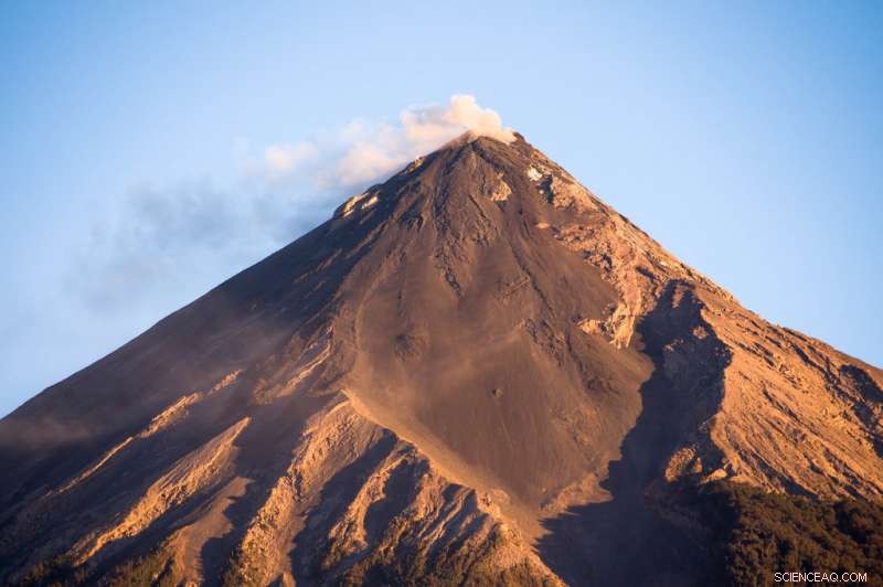 How Experimental Forecasts Can Aid Guatemala s Recovery After Volcán de Fuego Eruption