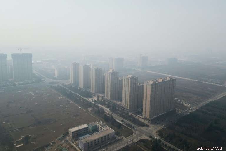 Report Accuses Chinese Firms of Illegally Emitting Ozone‑Depleting CFCs