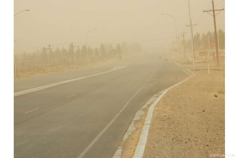 Study Unveils Dust Composition in Texas Rainwater