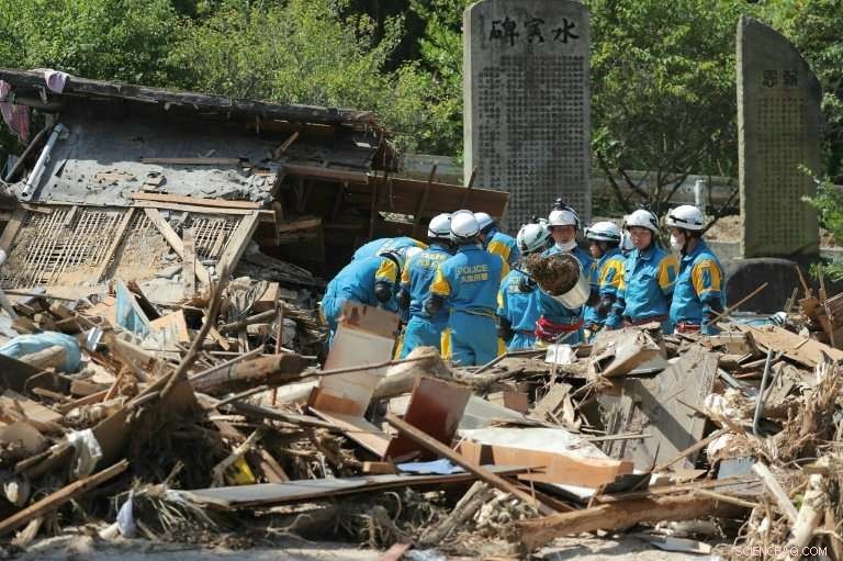 Intense Heatwave Strains Japan’s Post-Flood Recovery