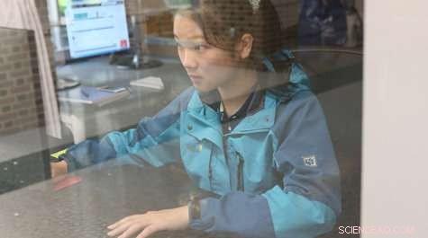 Chemists Investigate Air Pollution Through Synthetic Cloud Studies