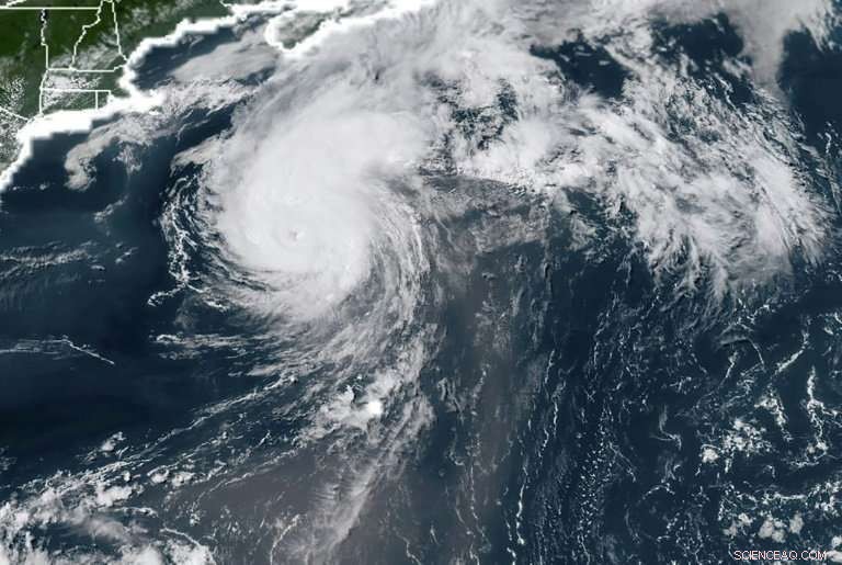 U.S. Forecasts Milder Atlantic Hurricane Season in 2018, Expecting Fewer Storms