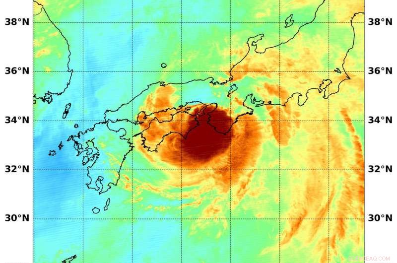 NASA Satellite Detects Typhoon Cimaron’s Onset of Landfall in Japan Using Water Vapor Imaging