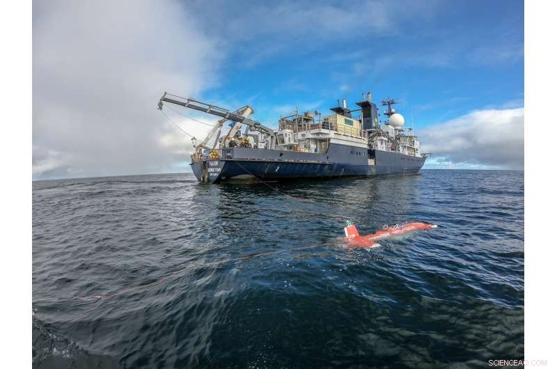 AI Drives Rapid, Data-Driven Exploration of Underwater Habitats