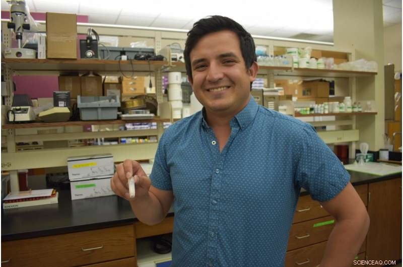 Coastal Tanzania Study Explores Resource Scarcity, Poverty Traps & Mangrove Impact