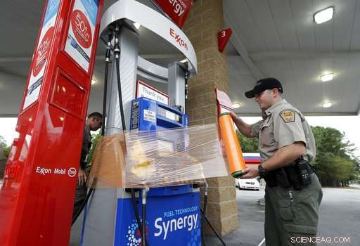 Hurricane Florence Brings Heavy Rain and Powerful Winds to the Coast