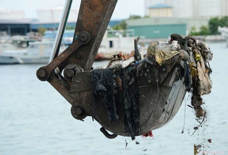 Coca-Cola & Walmart Announce Joint Initiative to Reduce Ocean Plastic