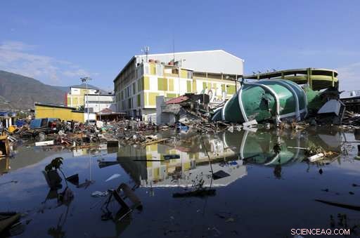 How a Warning System May Have Saved Lives During Indonesia s 2018 Tsunami