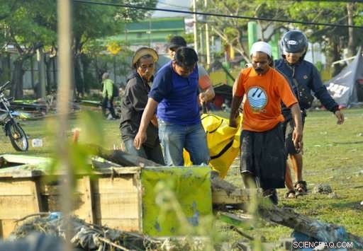 Indonesian Earthquake & Tsunami Devastate Coasts: Mass Casualties and Destruction
