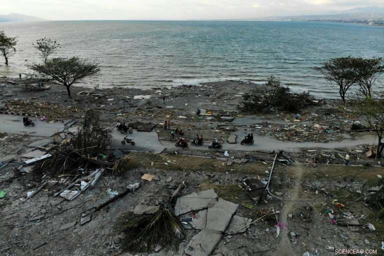 Scientists Explain How Palu Bay’s Shape Amplified Indonesia’s Devastating Tsunami