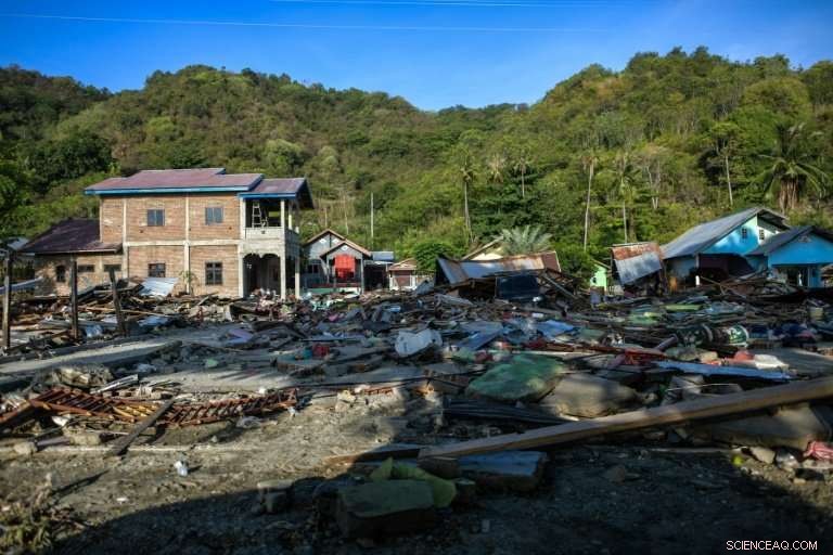 Scientists Explain How Palu Bay’s Shape Amplified Indonesia’s Devastating Tsunami