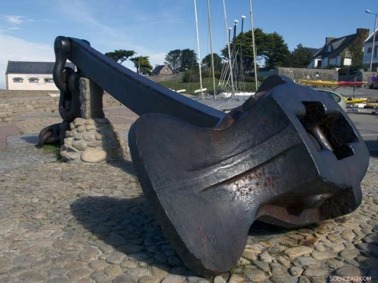 40 Years After Sinking, Brittany Tanker Wreck Draws Divers