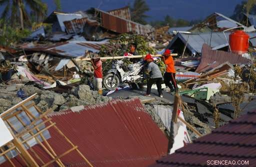 Indonesia Experts Alert to Quake Risks as Government Maps Vulnerable Zones