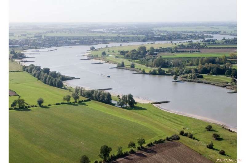 How Dutch Geological Lessons Can Guide Modern Delta Management
