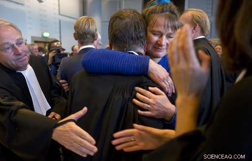 Dutch Appeals Court Confirms Historic Climate Mandate: 25% Emission Cut by 2020