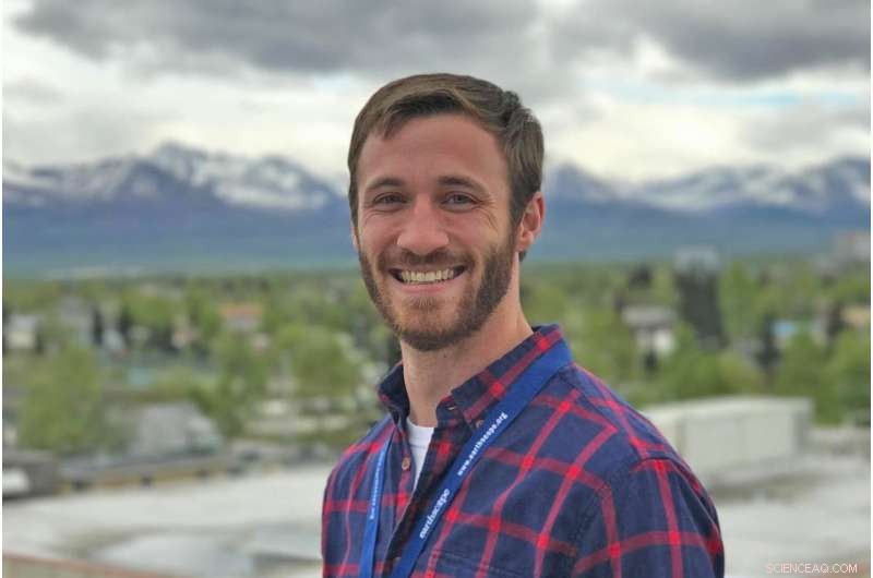 New Study Links Microseismic Activity to Water Dynamics at Cascadia Margin