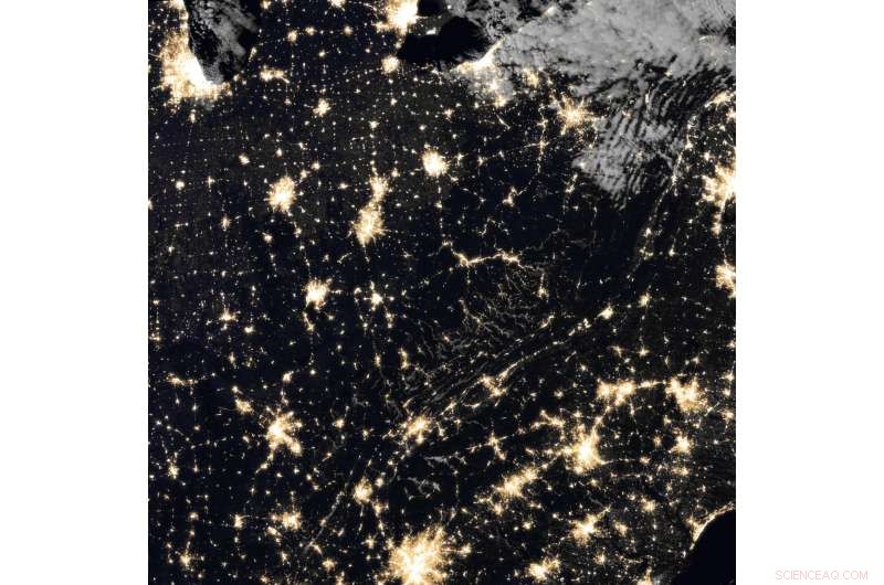 Foggy Valleys of Autumn: A Stunning Image