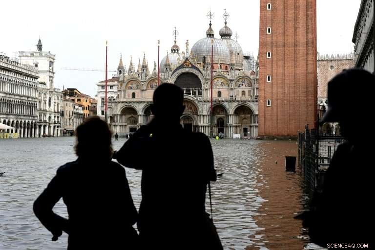 Venice in Flood Crisis: Tourists Cut Off from St. Mark s Square