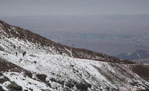 Bolivia’s Chacaltaya Observatory Monitors Glacial Retreat Through Advanced Data Collection