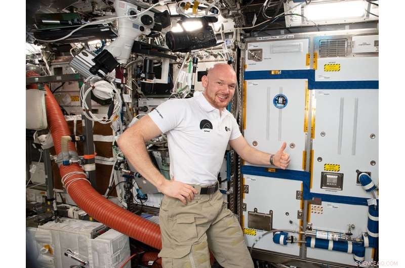Space Station CO₂ Filter Inspires New Earth‑Based Carbon Capture Technology