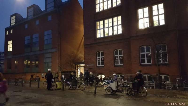 Cars Harm Children and the Planet: What Parents and Planners Need to Know