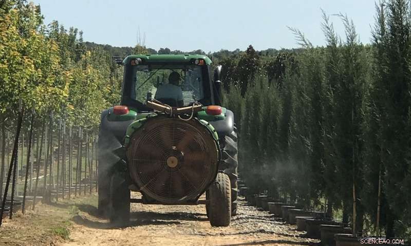 Revolutionizing Nurseries: Intelligent Sprayers Cut Costs & Boost Sustainability