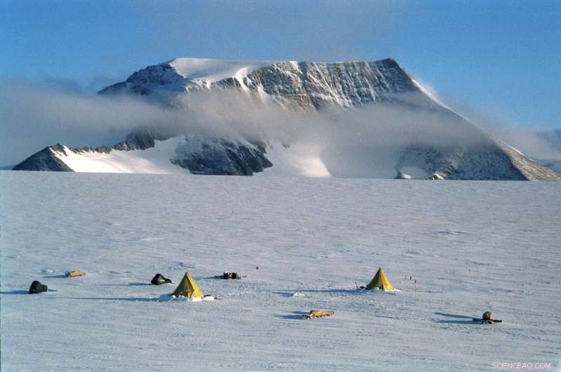 Antarctica s Secret Landscape: Rivers Carved Mountains Before the Ice Age