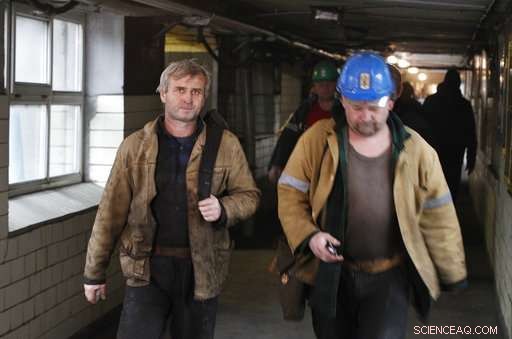 Poles Divided Over Coal Mining Future Ahead of Climate Talks