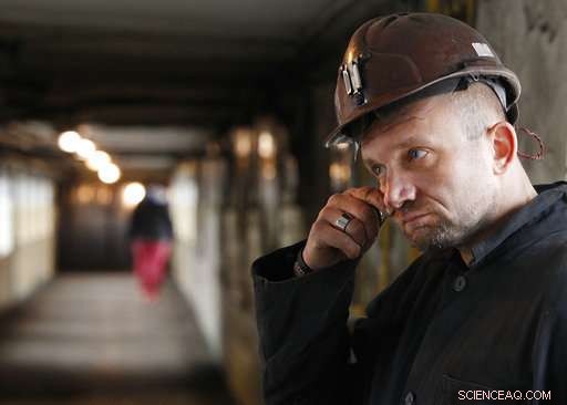 Poles Divided Over Coal Mining Future Ahead of Climate Talks