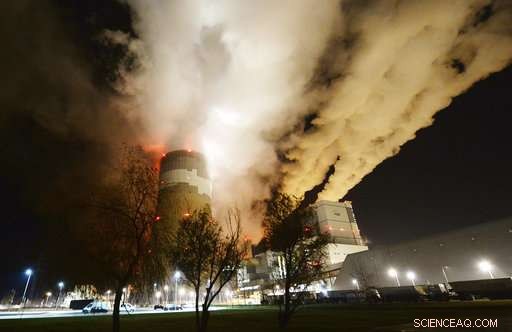 Germany s Environment Minister Endorses Controversial Carbon Pricing Initiative