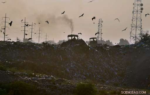 U.N. Climate Negotiations Focus on Finalizing Paris Agreement Details