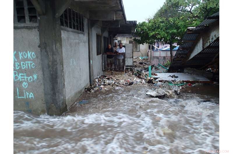 Innovative Early Warning System Offers Flood Protection for Vulnerable Island Communities