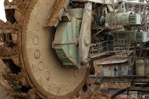 Greek Village Sinks, Exposing Nation s Coal Addiction