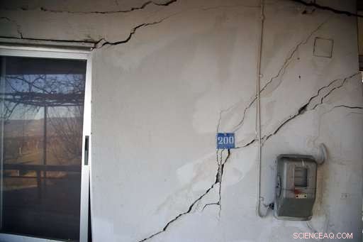 Greek Village Sinks, Exposing Nation s Coal Addiction