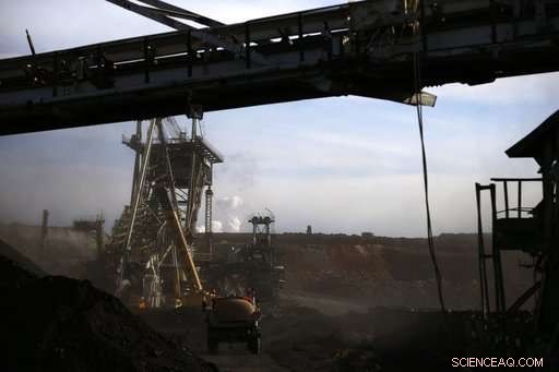 Greek Village Sinks, Exposing Nation s Coal Addiction