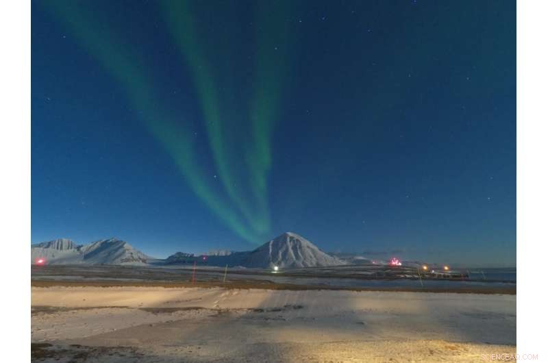 Earth Loses Hundreds of Tons of Atmosphere Daily – What It Means