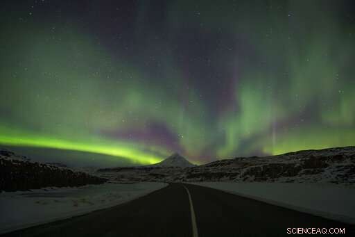 Iceland’s Northern Lights: A Stunning Natural Wonder, but Driving Can Be Hazardous