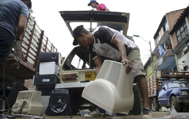 Urgent Global Action Needed: Tackling the Growing E‑Waste Crisis