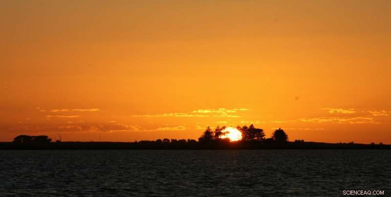 High-Pressure System Fuels Australia’s Record Heatwaves
