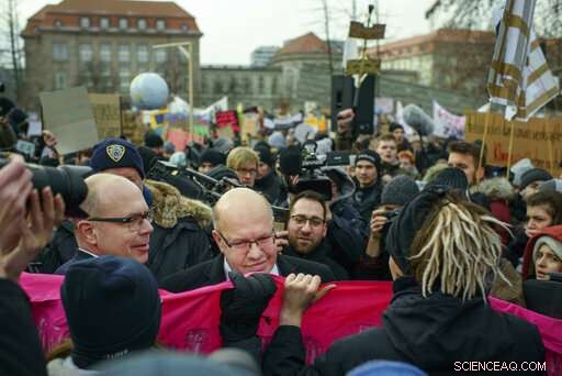 Germany Urges Rapid Coal Phase-Out as Decision Approaches