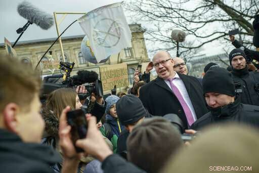 Germany Urges Rapid Coal Phase-Out as Decision Approaches