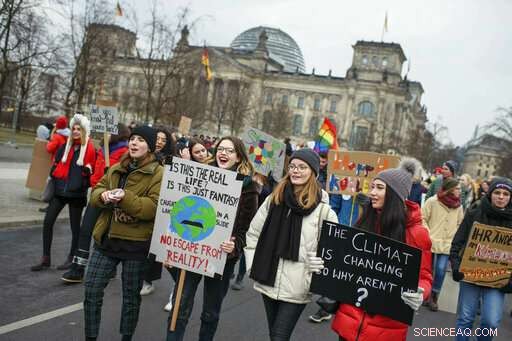 Germany Urges Rapid Coal Phase-Out as Decision Approaches