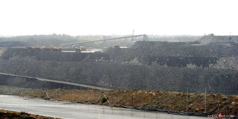 Australian Court Blocks Coal Mine Over Climate Concerns